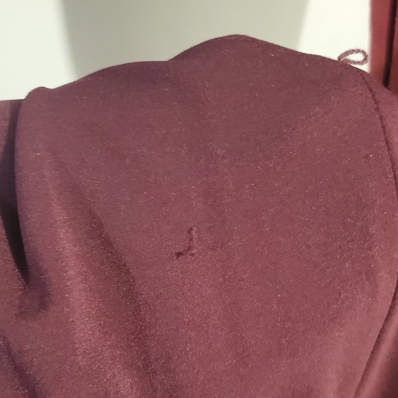 Calvin Klein plum jumpsuit. Size 8 - Picture 4 of 5